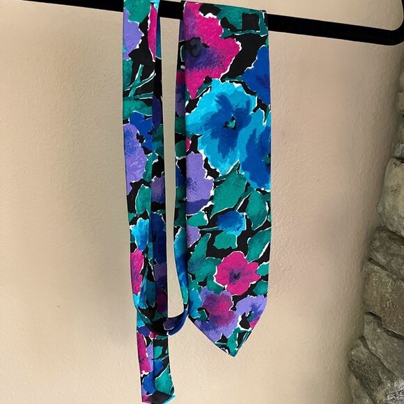Valentino Pietro Vintage Vibrant Silk Floral Tie - Picture 2 of 3